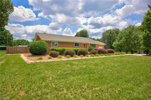 4010 Kernersville Rd, Winston-Salem, NC 27107 - Photo 2