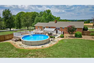 4010 Kernersville Road, Winston-Salem, NC 27107 - Photo 4