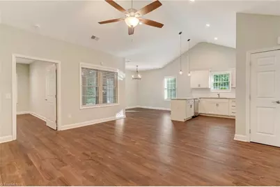 2222 St James Drive, Reidsville, NC 27320 - Photo 6