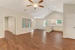 2222 St James Dr, Reidsville, NC 27320 - Photo 6