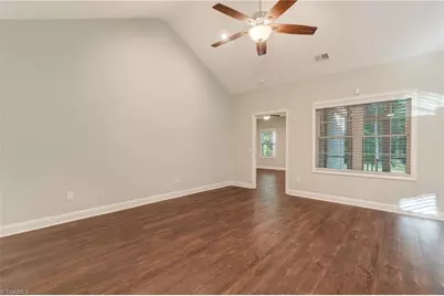2222 St James Drive, Reidsville, NC 27320 - Photo 4