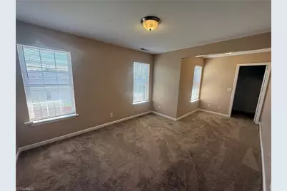 3608 Sherbourne Lane, Greensboro, NC 27405 - Photo 8