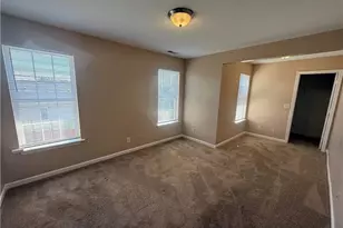 3608 Sherbourne Ln, Greensboro, NC 27405 - Photo 8