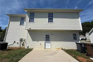 3608 Sherbourne Ln, Greensboro, NC 27405 - Photo 16