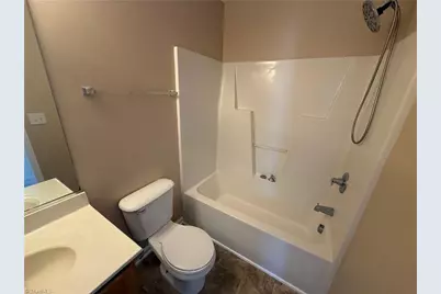 3608 Sherbourne Lane, Greensboro, NC 27405 - Photo 10