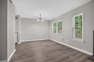 4219 Edith Ln, Greensboro, NC 27409 - Photo 10