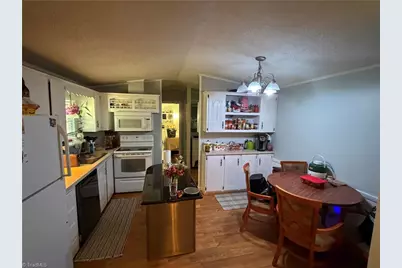 4509 Oakley Court, Walkertown, NC 27051 - Photo 6