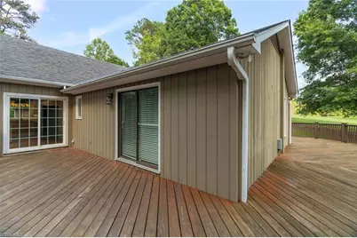 175 Sandtrap Lane, Pilot Mountain, NC 27041 - Photo 34