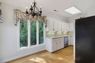 175 Sandtrap Ln, Pilot Mountain, NC 27041 - Photo 10