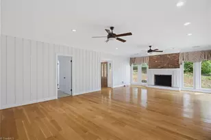 175 Sandtrap Ln, Pilot Mountain, NC 27041 - Photo 8