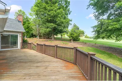 175 Sandtrap Lane, Pilot Mountain, NC 27041 - Photo 32