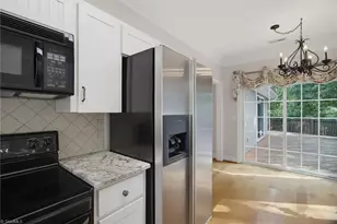 175 Sandtrap Ln, Pilot Mountain, NC 27041 - Photo 12