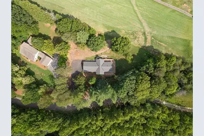 175 Sandtrap Lane, Pilot Mountain, NC 27041 - Photo 42