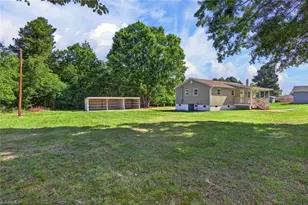 2645 Huffine Mill Rd, McLeansville, NC 27301 - Photo 28