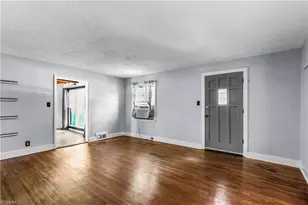 820 Brent St, Winston-Salem, NC 27103 - Photo 4
