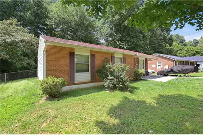 4120 Sunflower Circle, Winston-Salem, NC 27105 - Photo 2