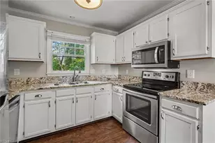 1052 Stamford Club Dr, Rural Hall, NC 27045 - Photo 4