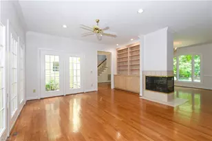 3 Charlottesville Ct, Greensboro, NC 27410 - Photo 8