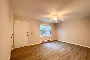 3615 Irwin St, Greensboro, NC 27405 - Photo 2