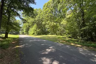 1030 Oak Hill Dr, Pine Hall, NC 27042 - Photo 4