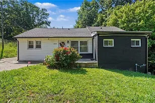 2224 Greensboro St Ext, Lexington, NC 27295 - Photo 2