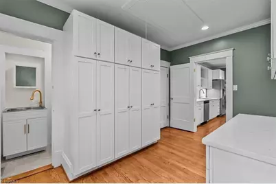 213 Westover Terrace, Greensboro, NC 27403 - Photo 22