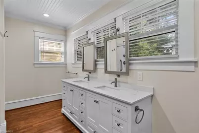 213 Westover Terrace, Greensboro, NC 27403 - Photo 26