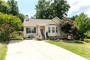 240 Cloverfield Ct, Winston-Salem, NC 27127 - Photo 2