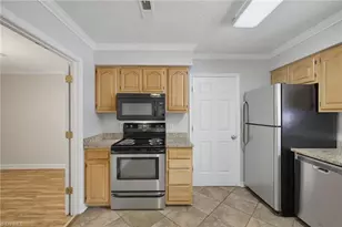 209 N Rotary Dr, High Point, NC 27262 - Photo 8