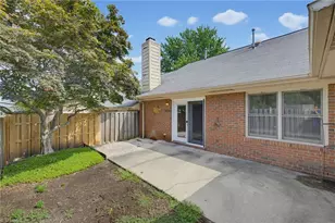 209 N Rotary Dr, High Point, NC 27262 - Photo 26