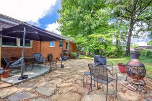 305 Meadowbrook Dr, Burlington, NC 27215 - Photo 22