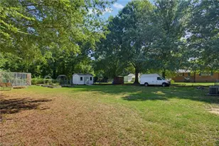 297 Pleasant Grove Church Rd, Thomasville, NC 27360 - Photo 26