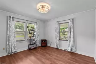 207 Liberty St, Asheboro, NC 27203 - Photo 16