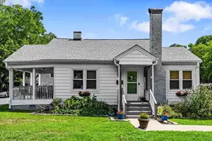 207 Liberty St, Asheboro, NC 27203 - Photo 1