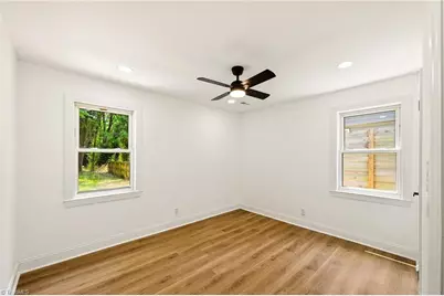 1936 Lakedell Drive, Charlotte, NC 28215 - Photo 12