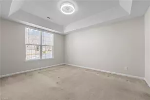 1004 Gretchen Ln, Greensboro, NC 27410 - Photo 22