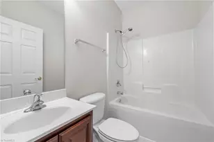 1004 Gretchen Ln, Greensboro, NC 27410 - Photo 28
