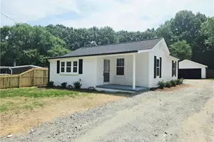 1330 Pollard Ave, Burlington, NC 27217 - Photo 2