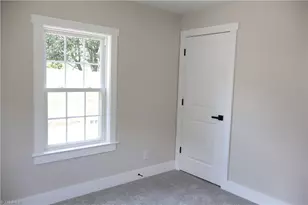 1330 Pollard Ave, Burlington, NC 27217 - Photo 10