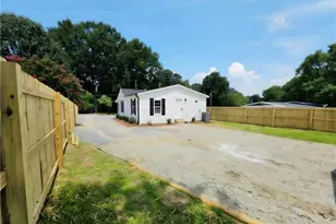 1330 Pollard Ave, Burlington, NC 27217 - Photo 20