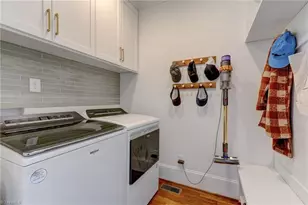 301 N Tremont Dr, Greensboro, NC 27403 - Photo 36