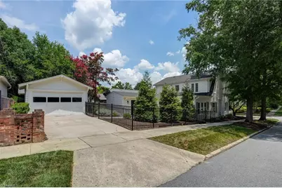 301 N Tremont Drive, Greensboro, NC 27403 - Photo 40
