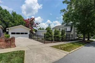301 N Tremont Dr, Greensboro, NC 27403 - Photo 40