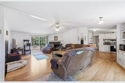 180 B Austin Drive, Eden, NC 27288 - Photo 8