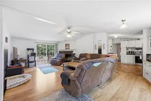 180 B Austin Dr, Eden, NC 27288 - Photo 8