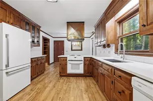 4302 Lawndale Dr, Greensboro, NC 27455 - Photo 14