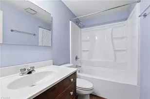 4302 Lawndale Dr, Greensboro, NC 27455 - Photo 26