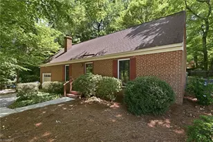 4302 Lawndale Dr, Greensboro, NC 27455 - Photo 2