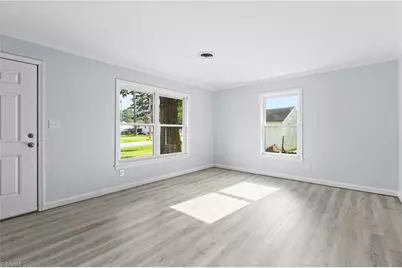 2305 Friends Avenue, High Point, NC 27260 - Photo 12