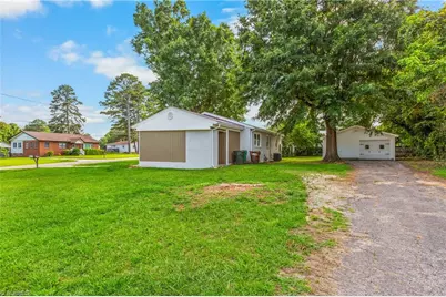 2305 Friends Avenue, High Point, NC 27260 - Photo 24